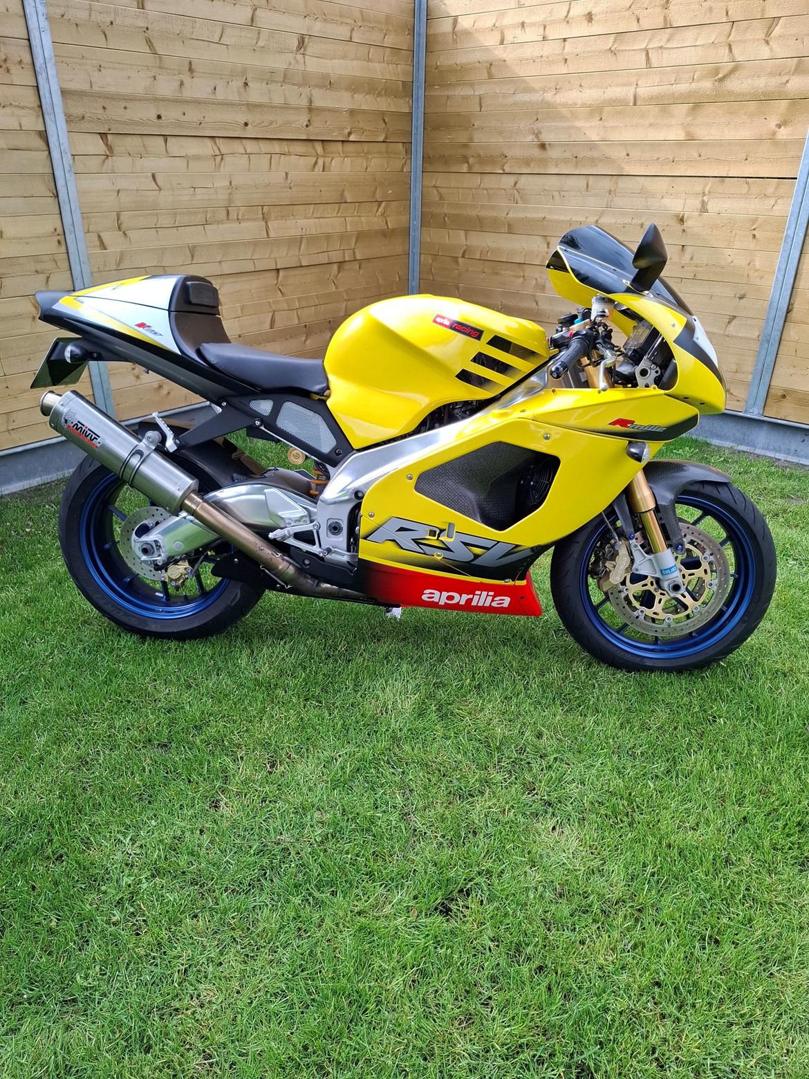 Aprilia RSV-1000 R MILLE billede 23