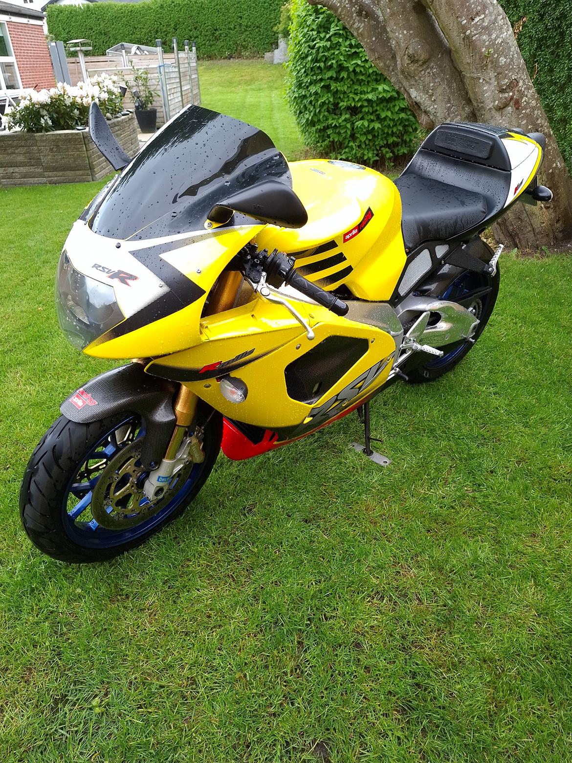 Aprilia RSV-1000 R MILLE billede 12