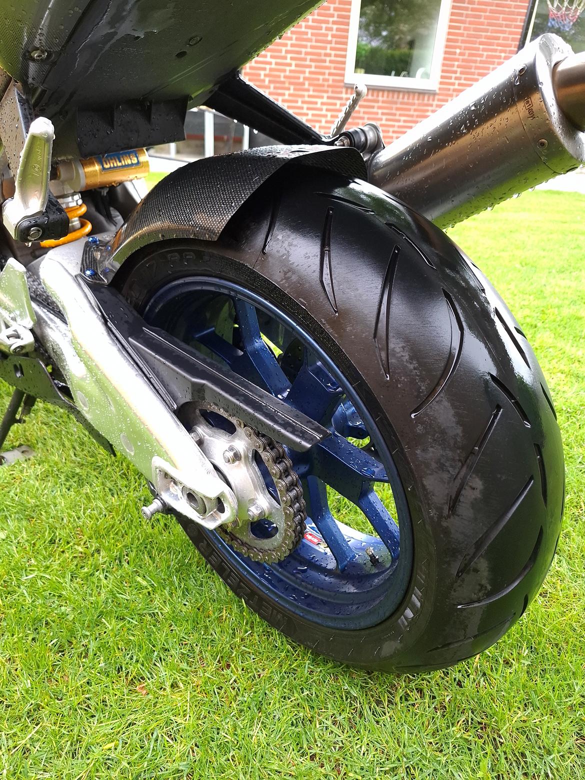 Aprilia RSV-1000 R MILLE billede 5