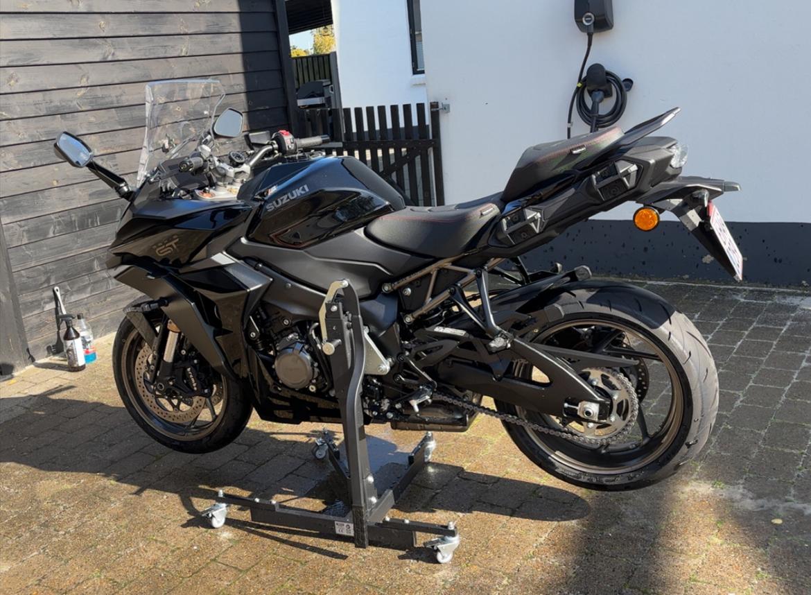 Suzuki GSXS1000GT billede 5