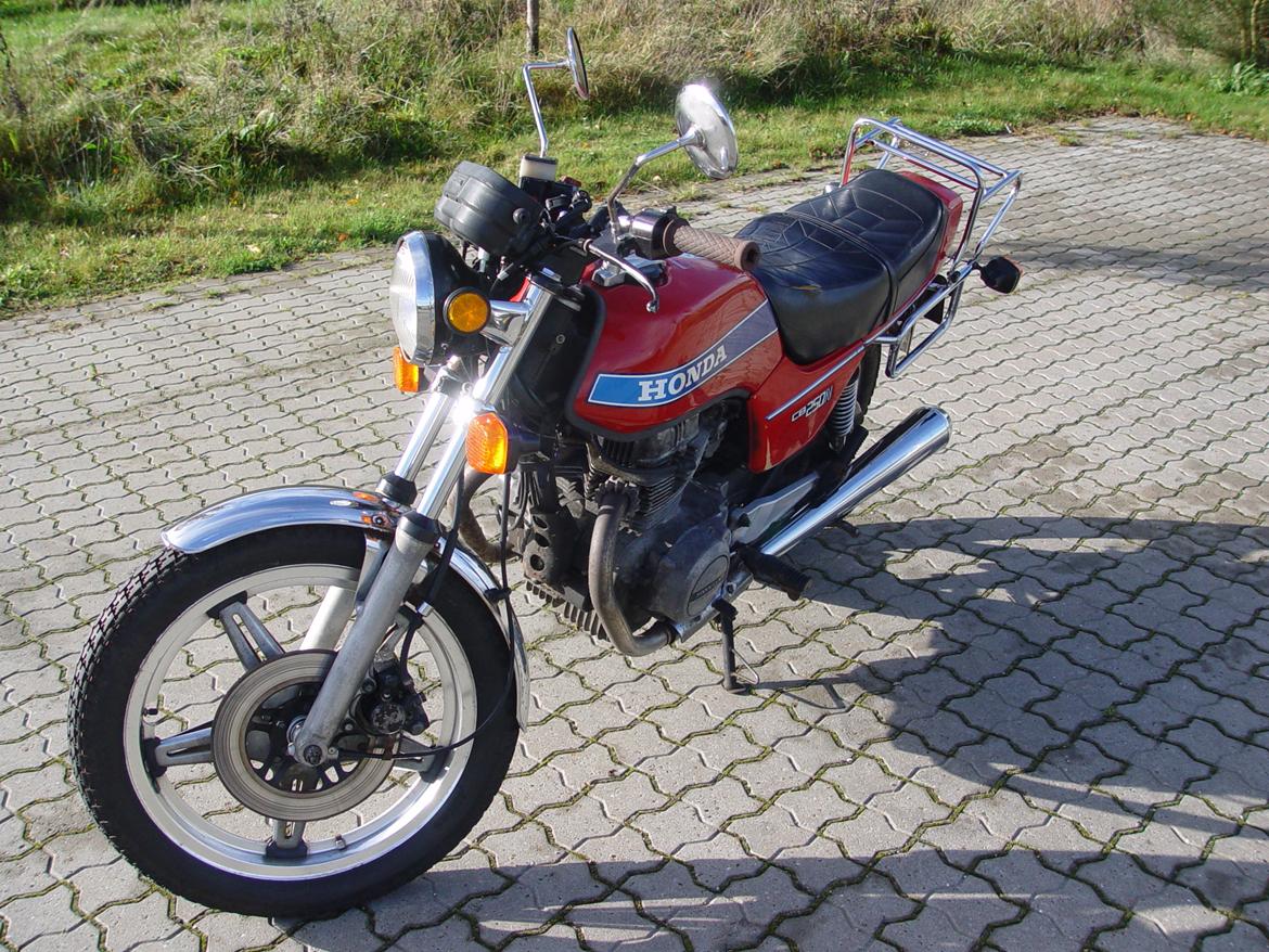 Honda CB 250N billede 17