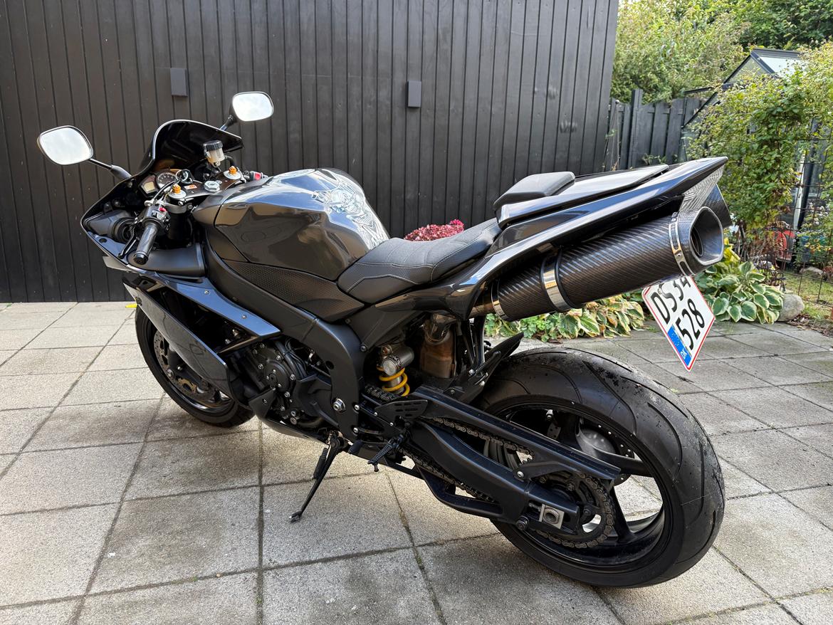 Yamaha YZF R1 billede 11