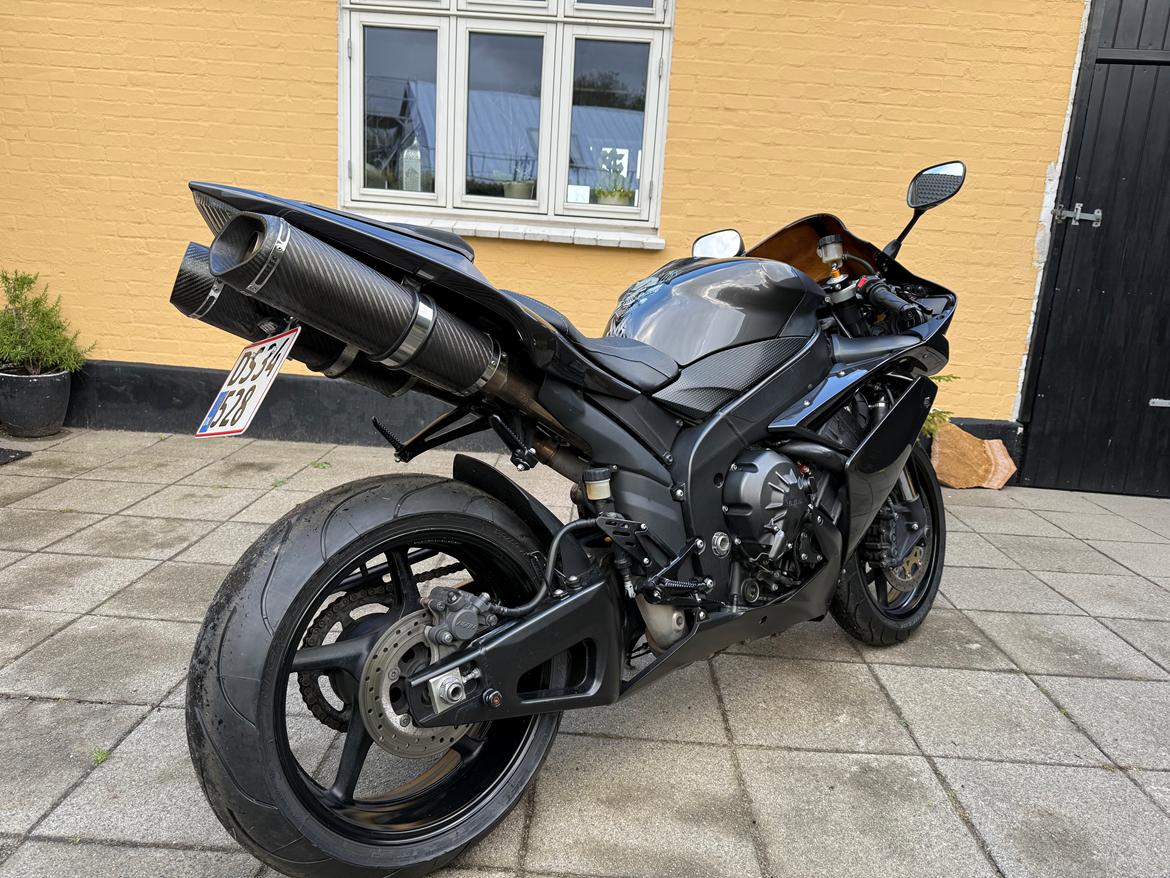 Yamaha YZF R1 billede 12