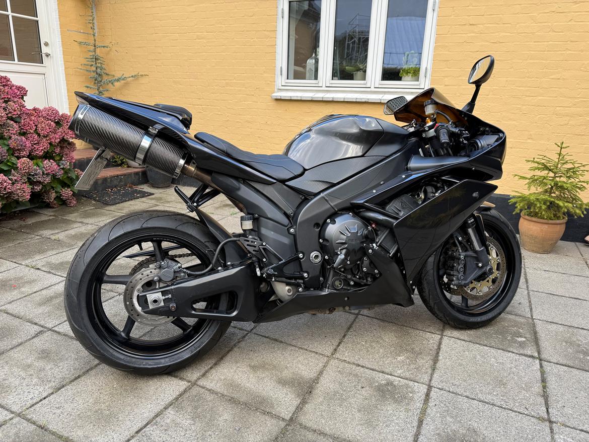 Yamaha YZF R1 billede 13