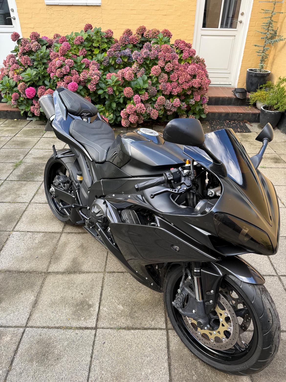 Yamaha YZF R1 billede 15