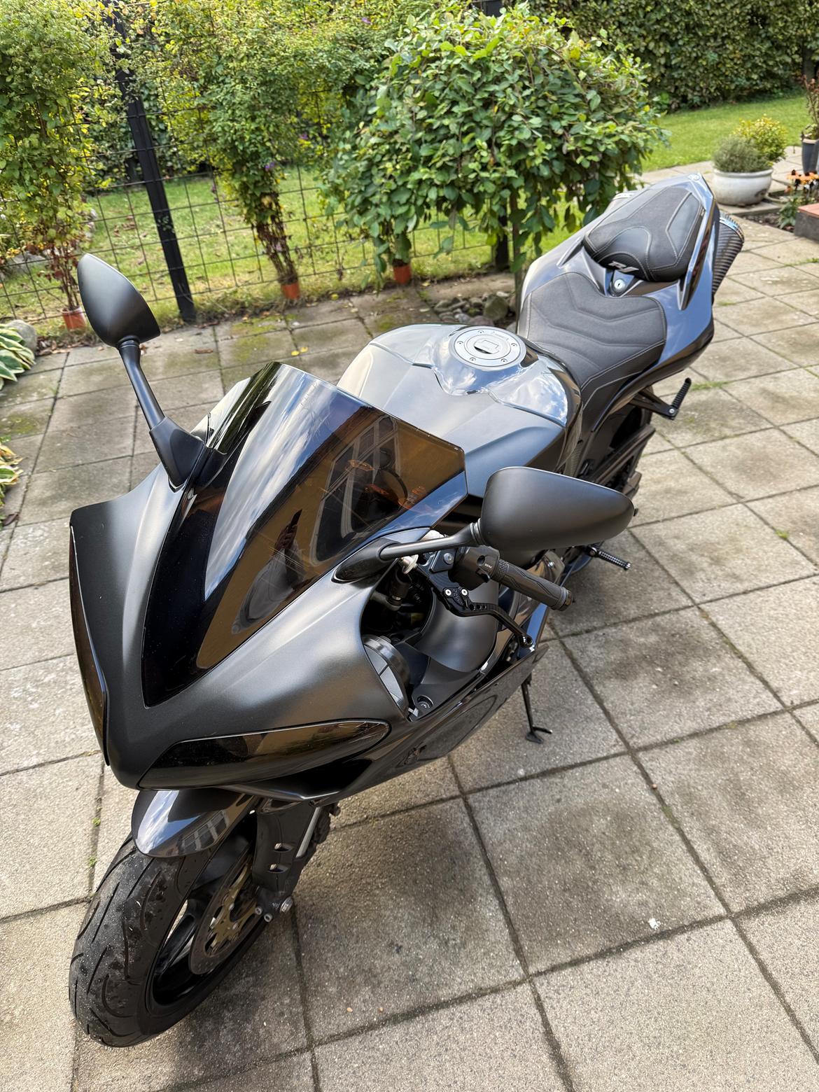 Yamaha YZF R1 billede 16