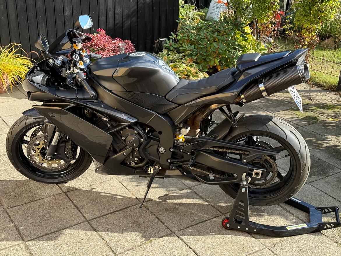 Yamaha YZF R1 billede 17