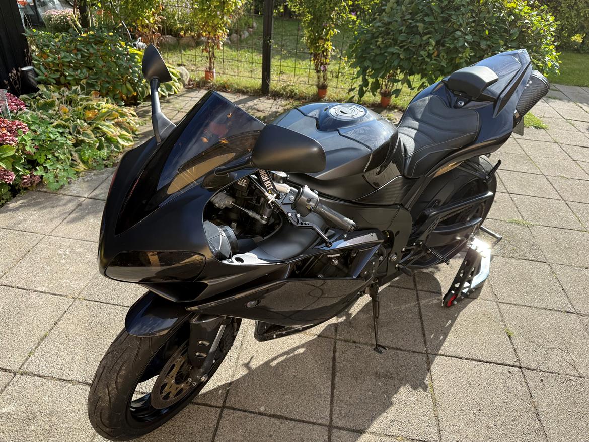 Yamaha YZF R1 billede 23