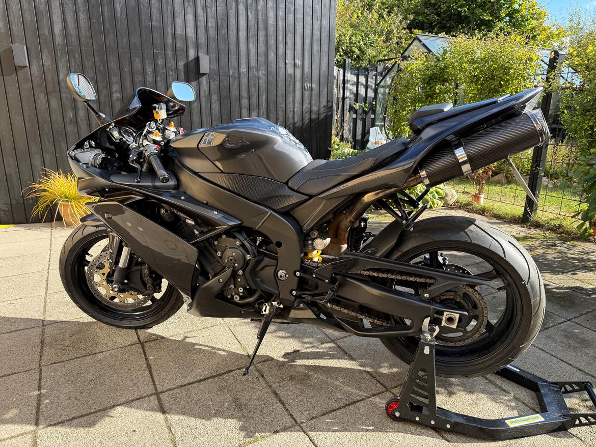Yamaha YZF R1 billede 25