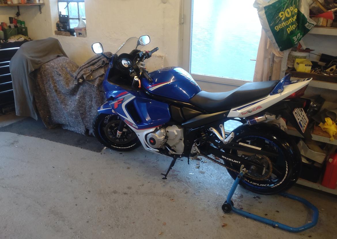 Suzuki GSX 650F-K8 billede 3