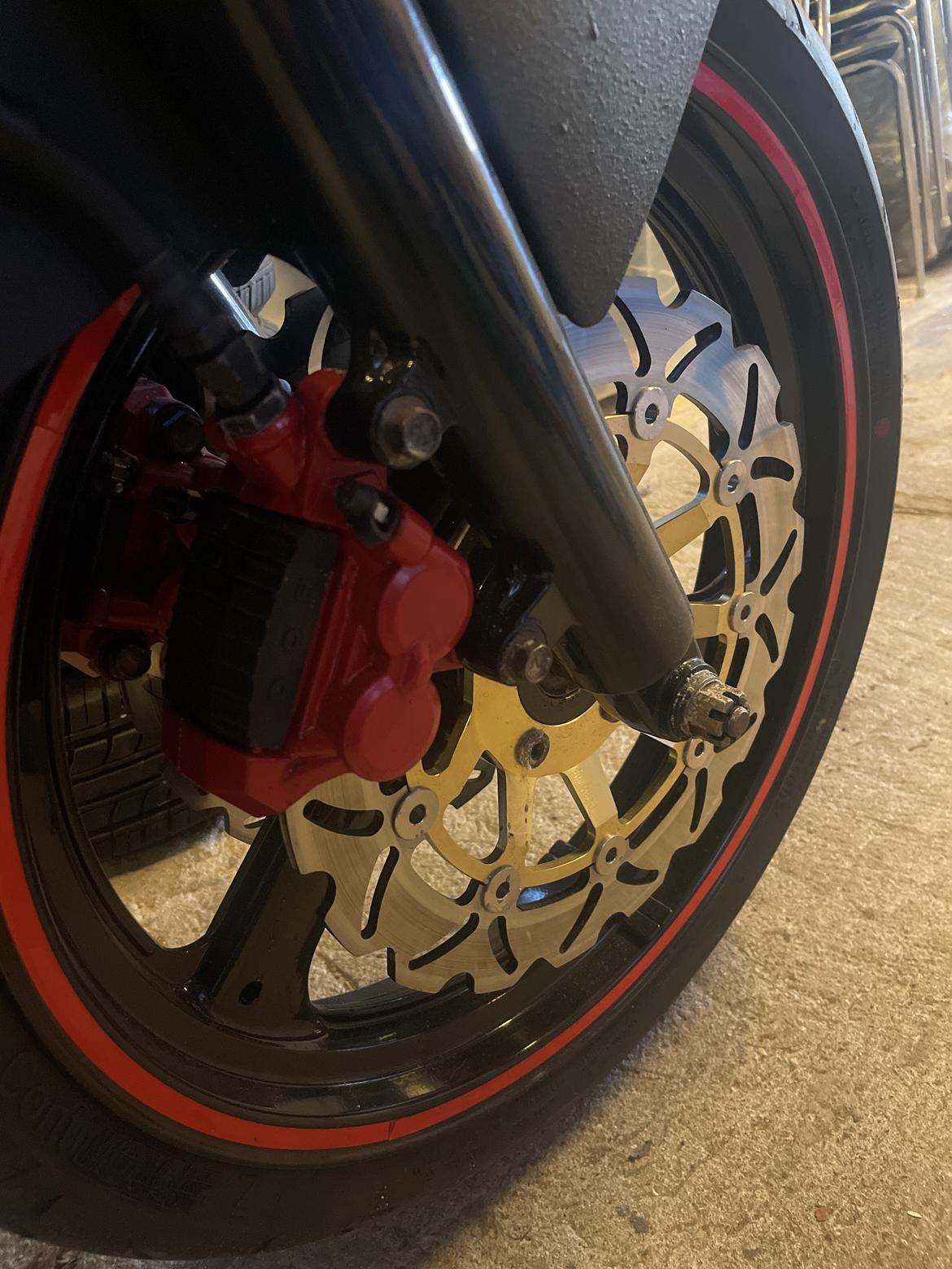 Suzuki Gsx 600f billede 3