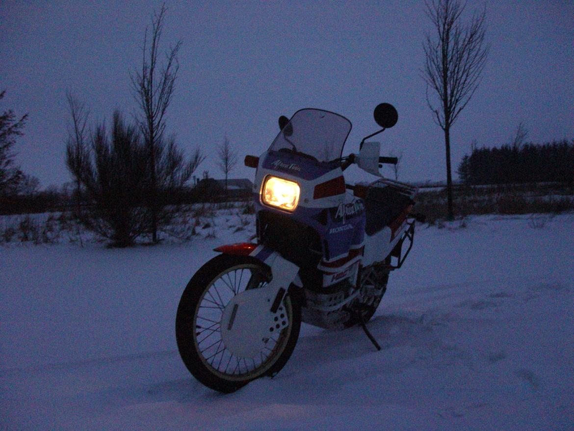 Honda XRV 650J Africa Twin RD03 billede 3