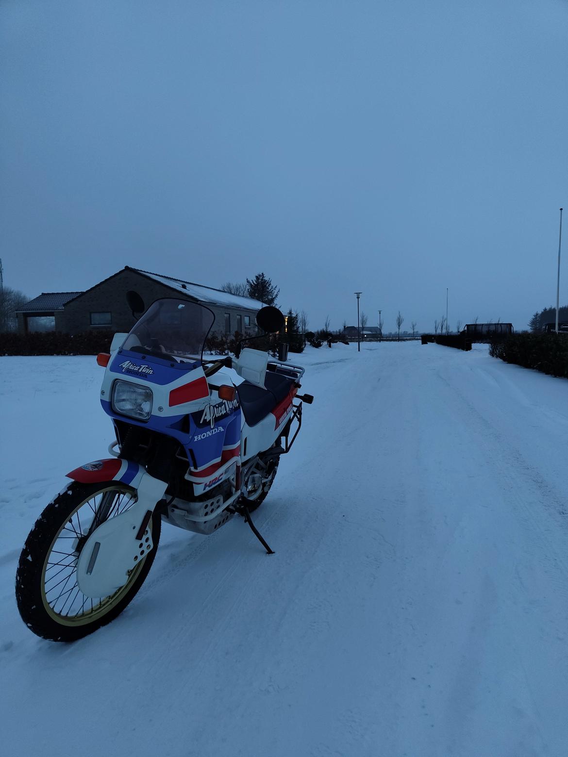 Honda XRV 650J Africa Twin RD03 billede 1