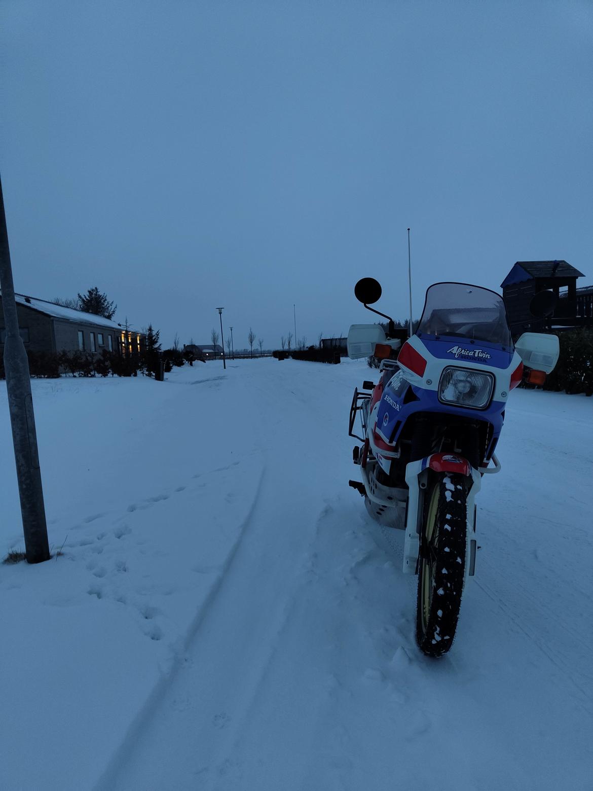 Honda XRV 650J Africa Twin RD03 billede 2