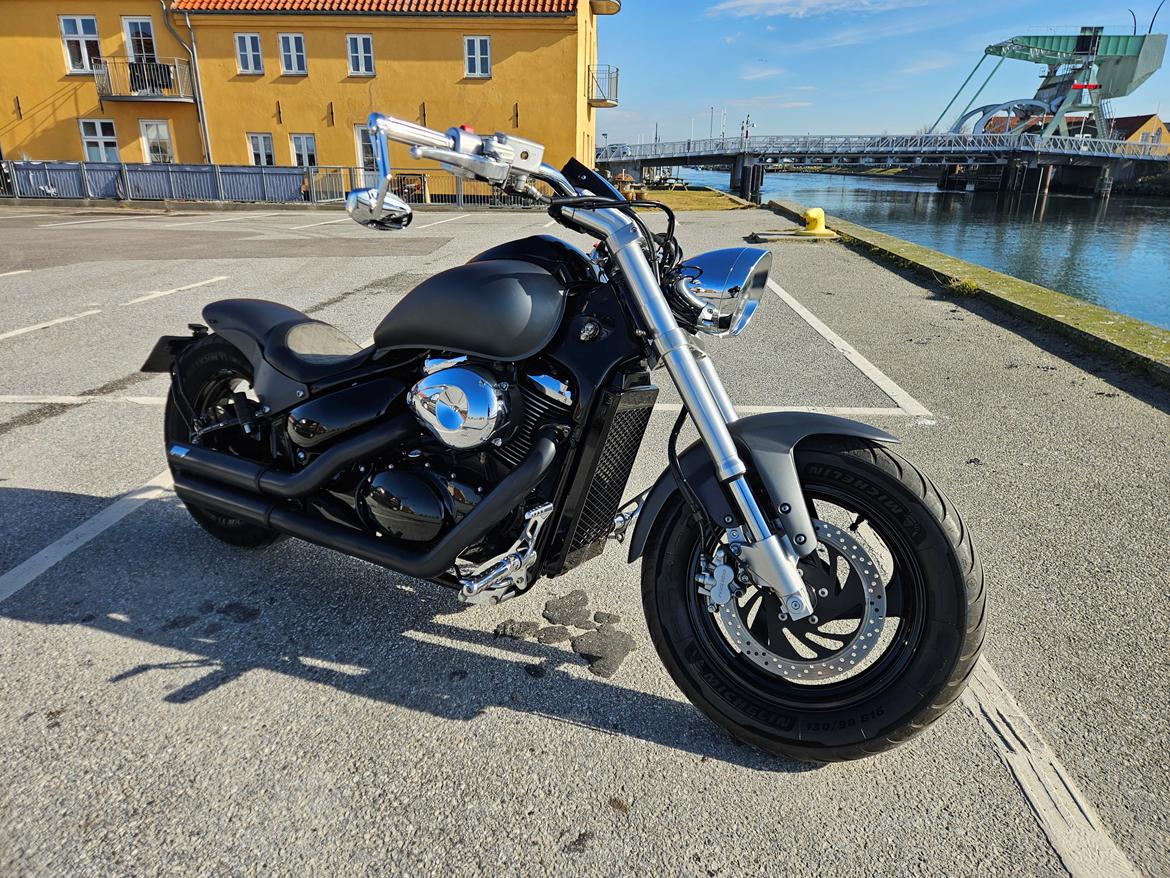 Suzuki Intruder M800 billede 2