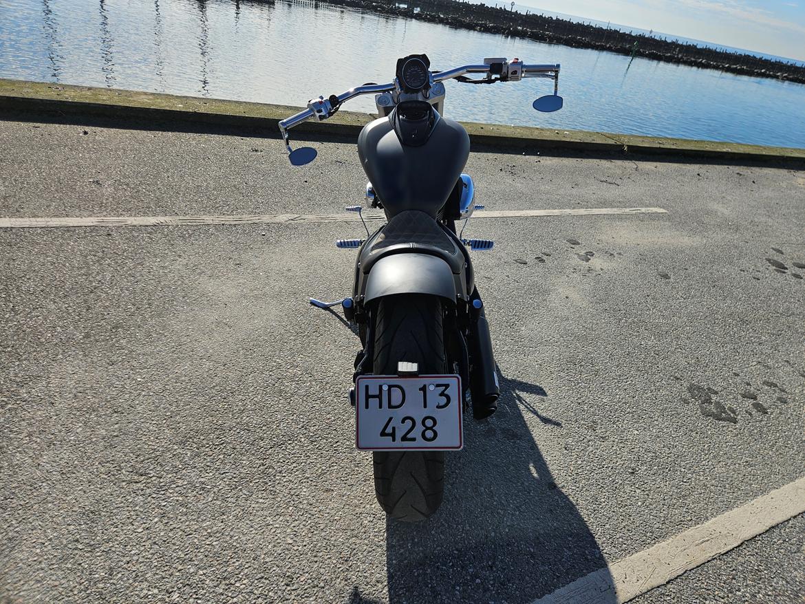 Suzuki Intruder M800 billede 7