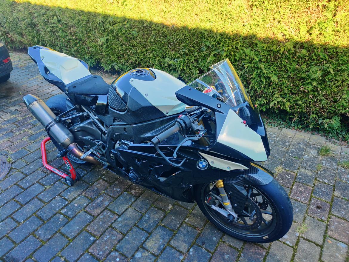 BMW S1000RR billede 2