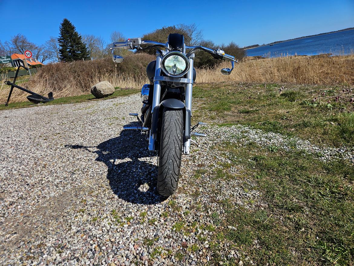 Suzuki Intruder M800 billede 8