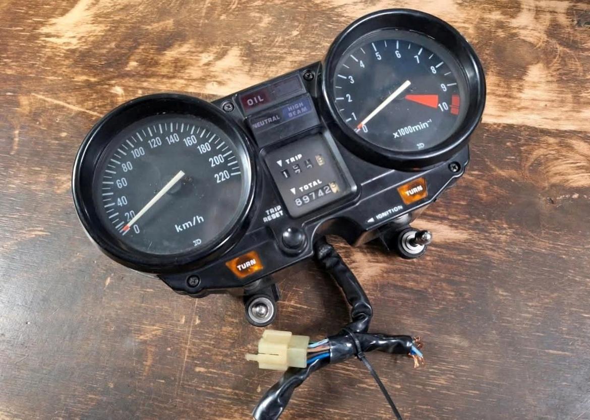 Honda CB 750 F RC04 Mini Bol'dor  billede 10