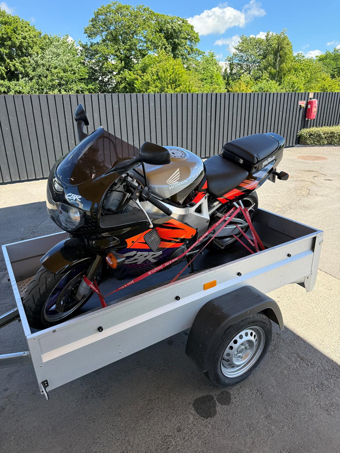 Honda CBR 900 RR FireBlade SC-28 billede 17