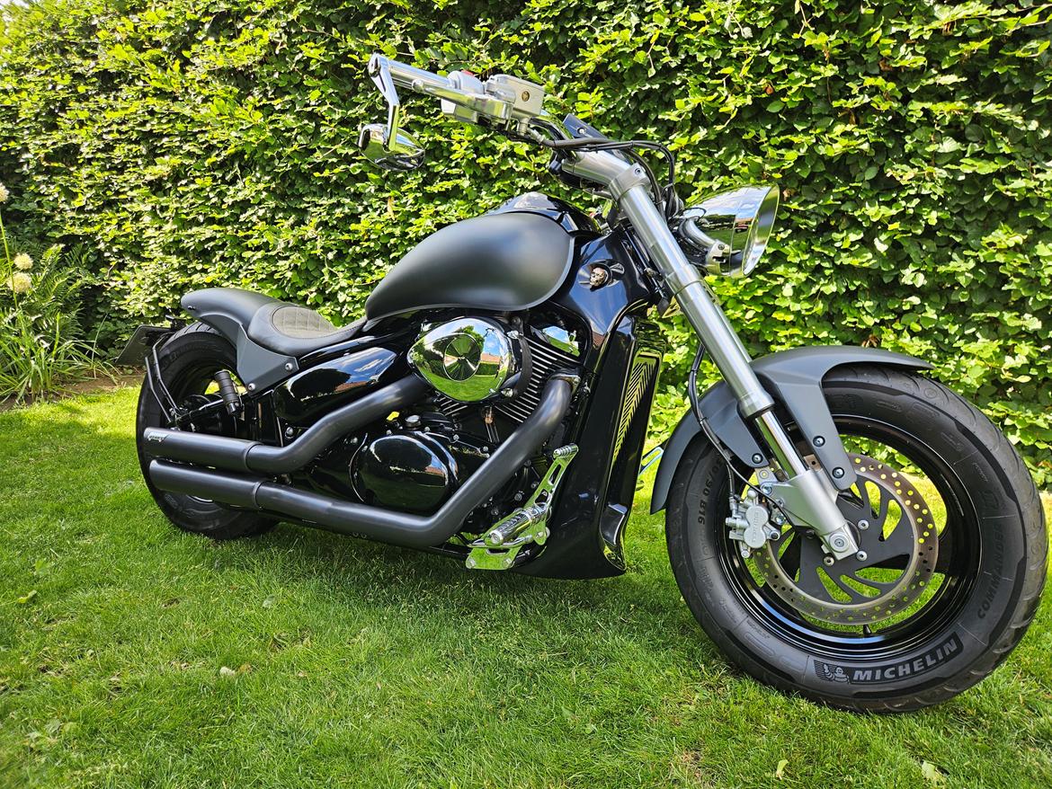 Suzuki Intruder M800 billede 1