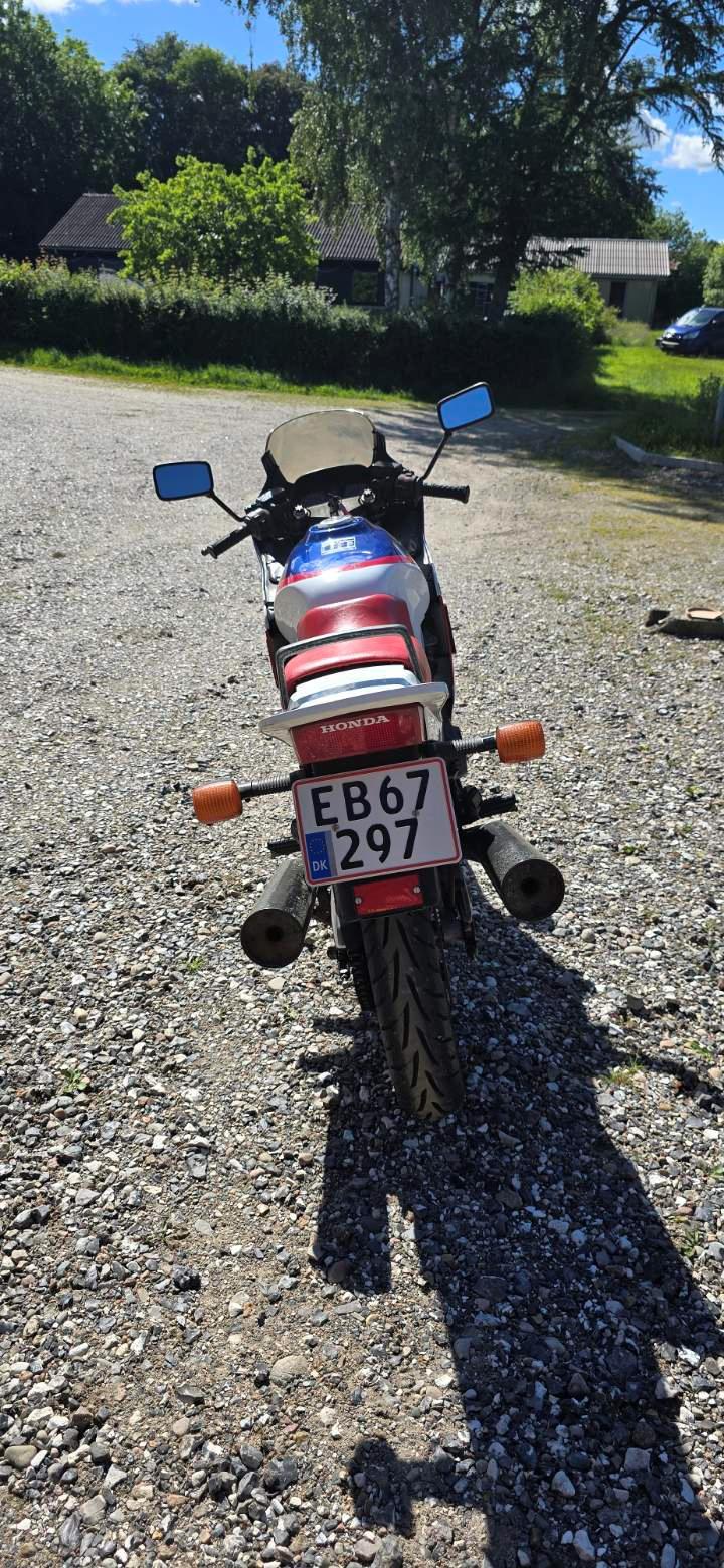 Honda VF 500 F2 billede 4