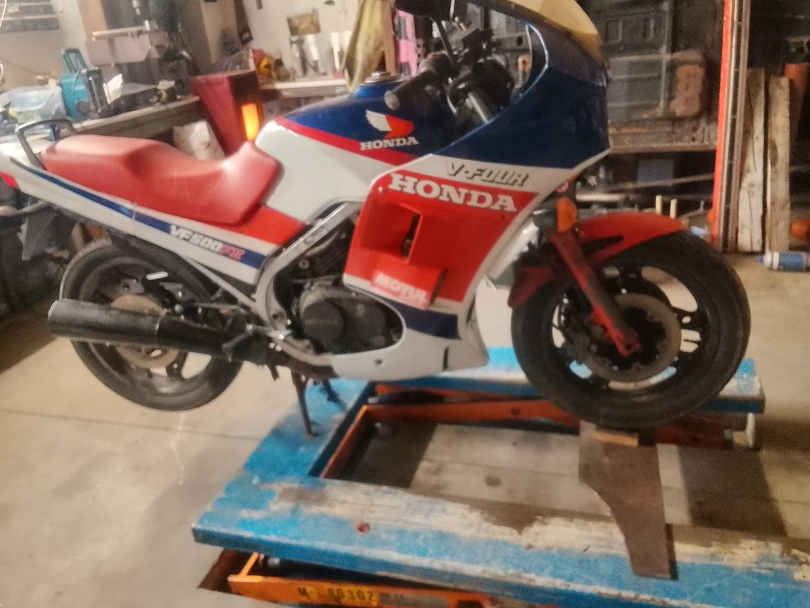 Honda VF 500 F2 billede 5