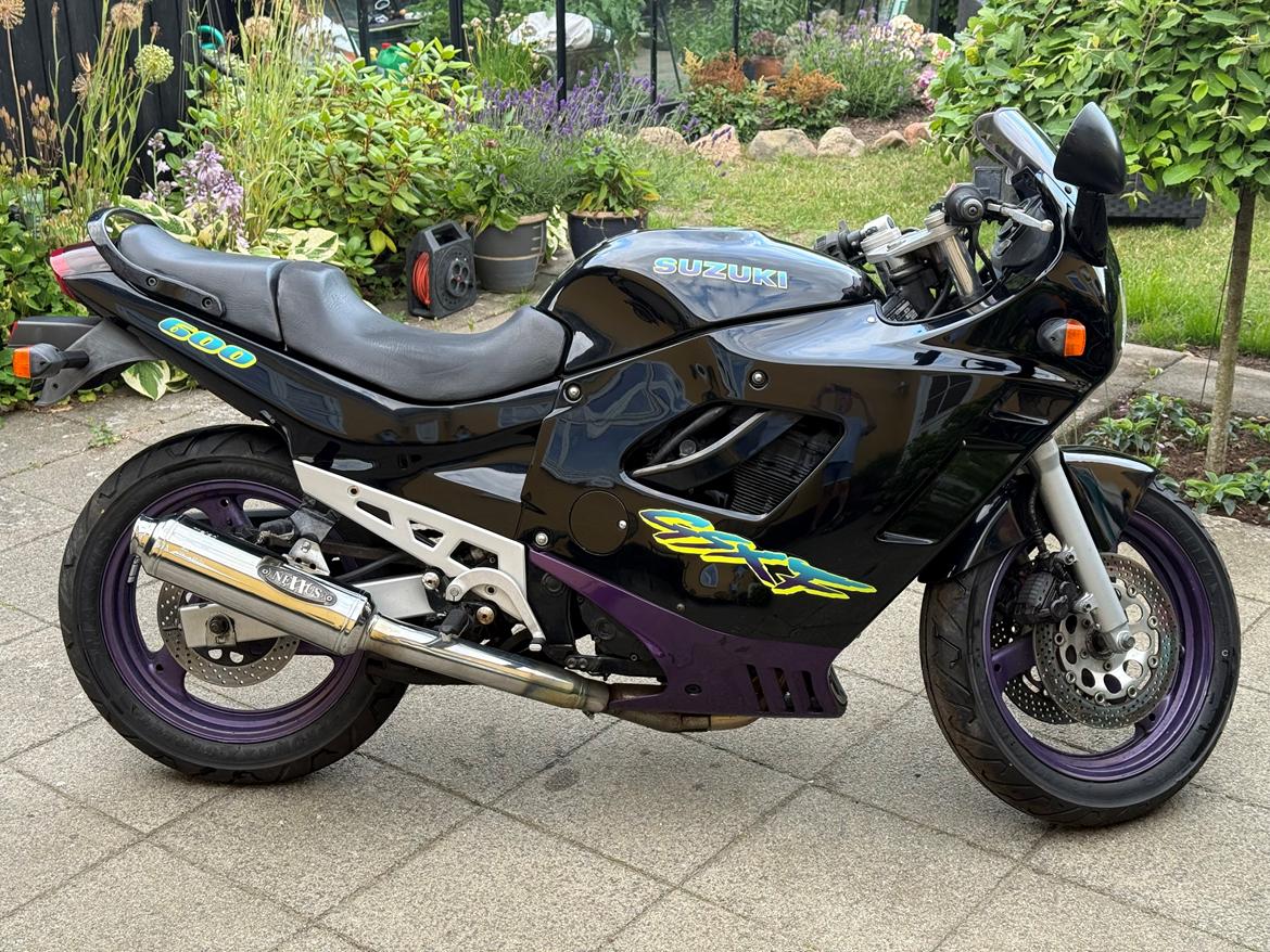 Suzuki Gsx-F 600 billede 3
