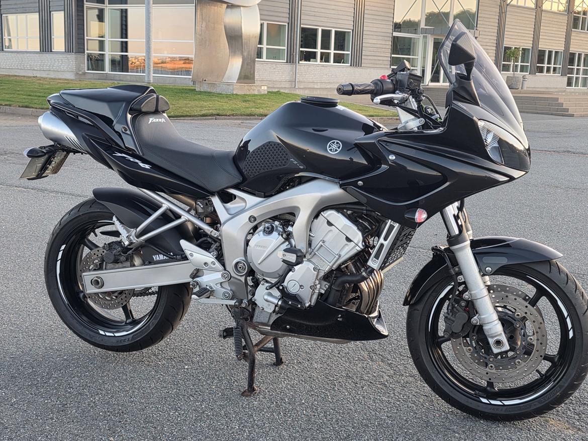 Yamasaki FZ6 (Custom/Remake)  billede 3
