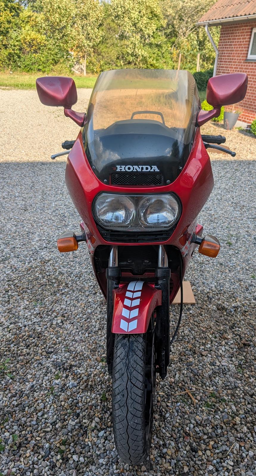 Honda VF1000f2 billede 7