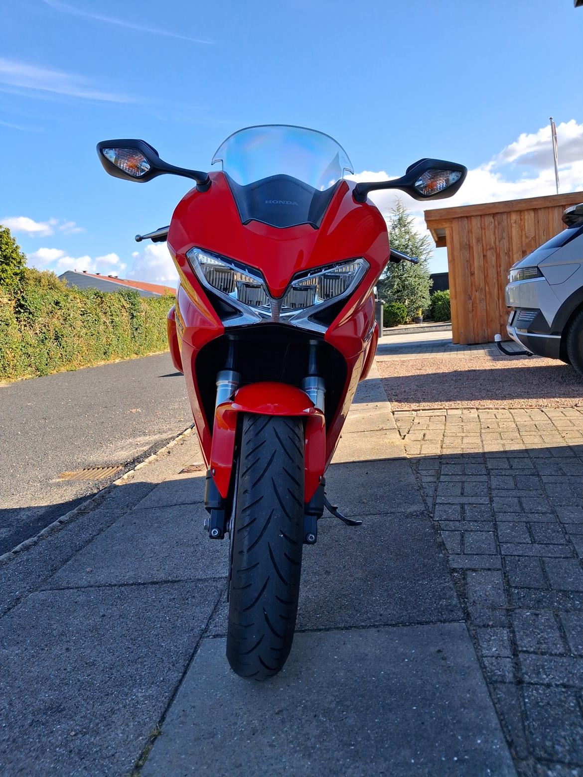 Honda Vfr 800 billede 2