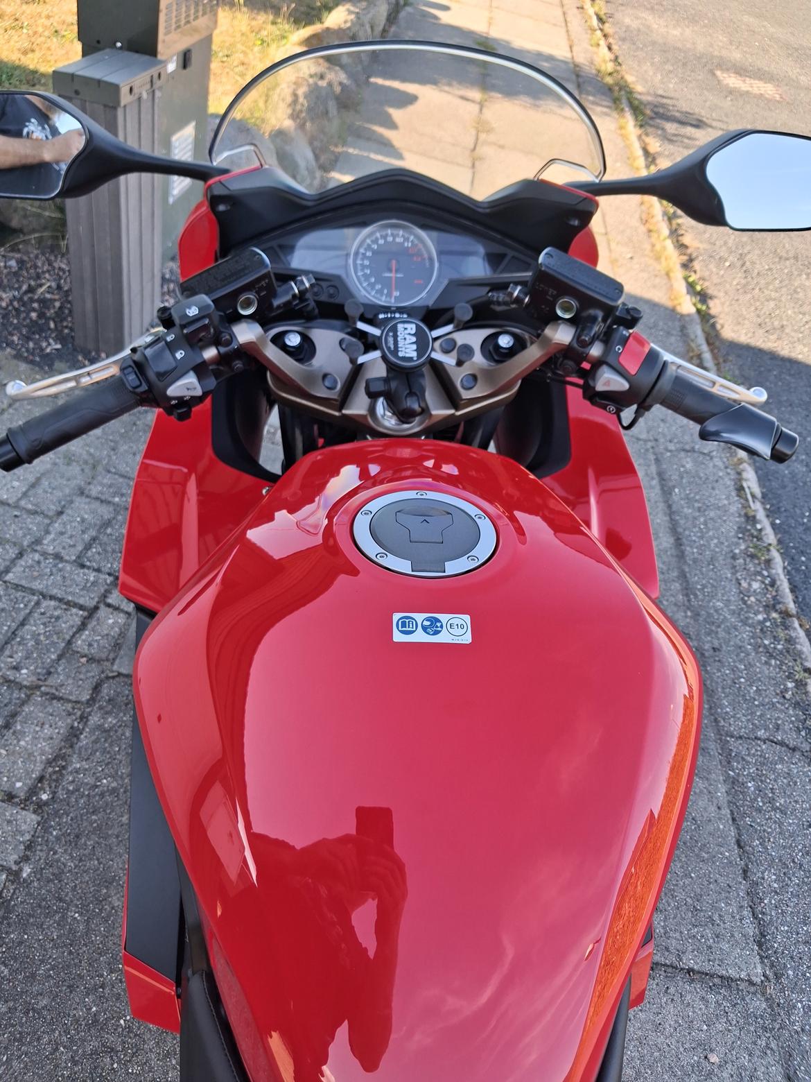 Honda Vfr 800 billede 9