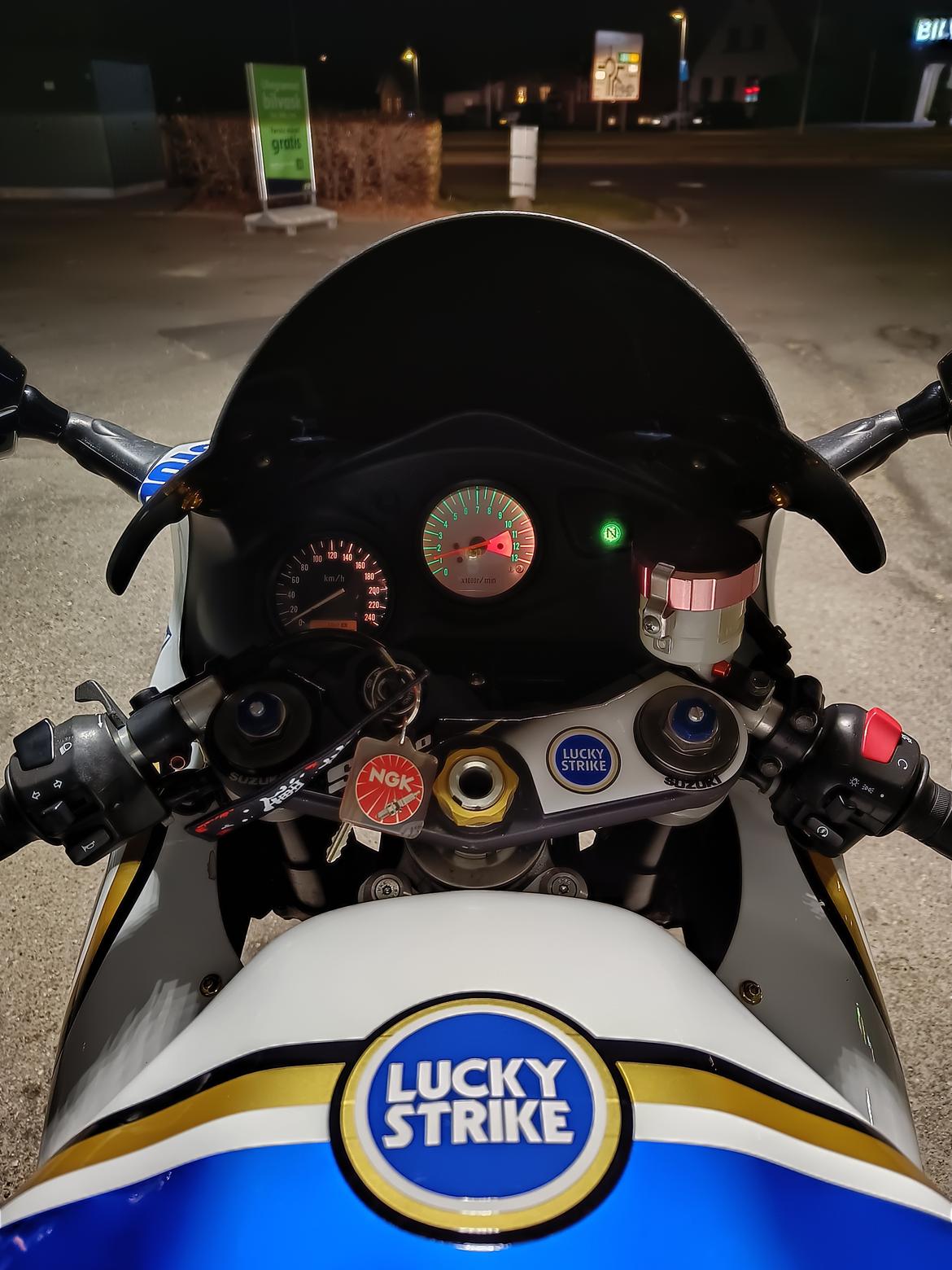 Suzuki SV650S/R billede 4