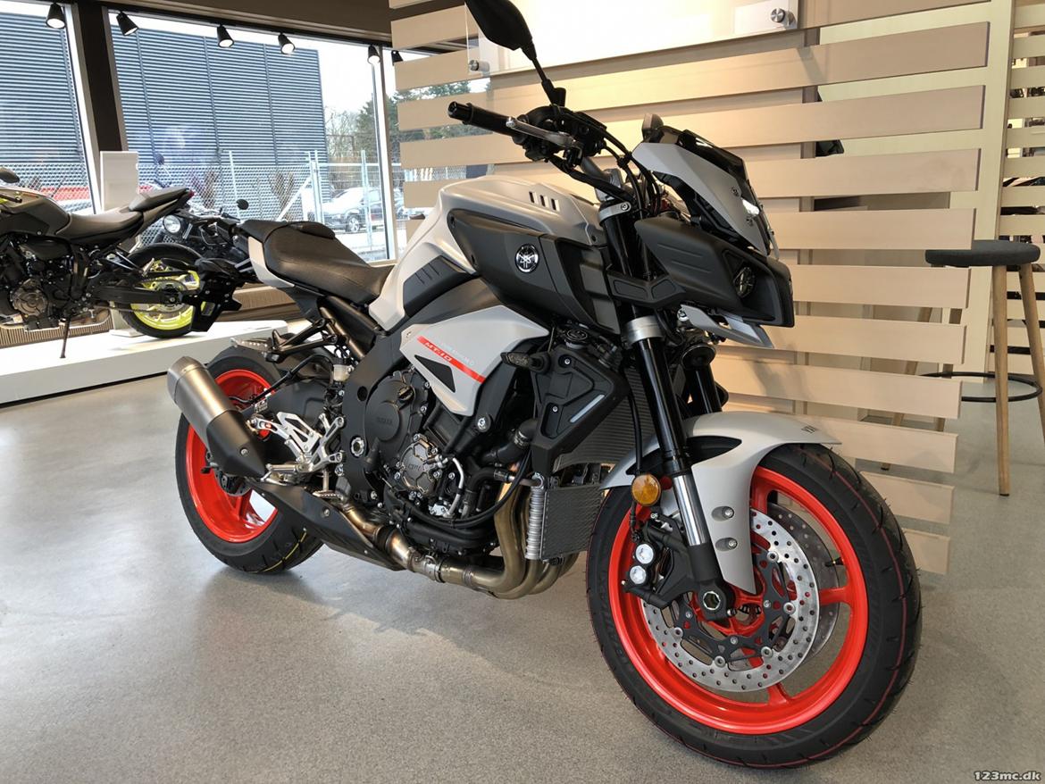 Yamaha MT 10 billede 4