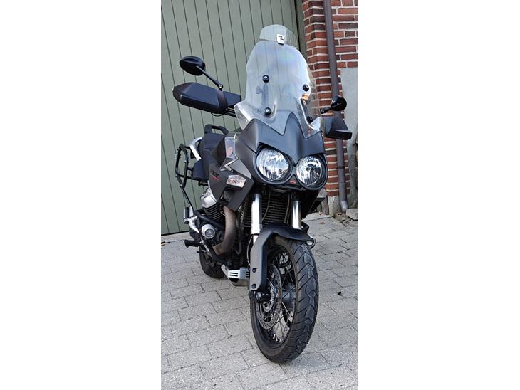 {{currentPhoto.altText}} billede {{currentPhoto.number}}