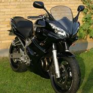 Yamaha FZ6-S (SOLGT)