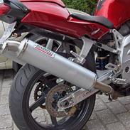 Aprilia sl 1000 falco
