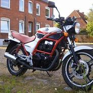 Honda cb 450 s