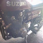 Suzuki gs750