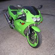 Kawasaki zxr 400 (solgt)