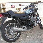 Yamaha xj 550