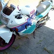 Honda CBR600 f PC23 *SOLGT*