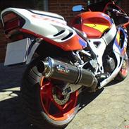 Honda cbr 900 fireblade solgt