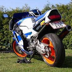 Suzuki Gsx-R 750 (SOLGT)