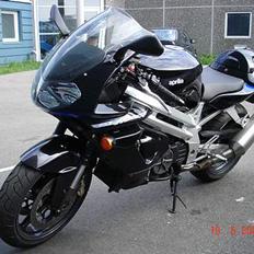 Aprilia Falco SL1000 (solgt)