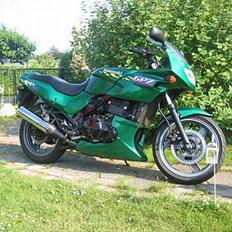 Kawasaki GPZ 500 *SOLGT*