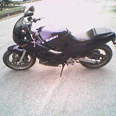 Suzuki GSX-R 250 *SOLGT*