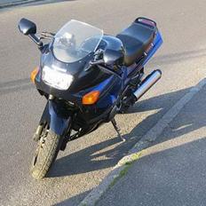 Kawasaki ZZR 600 *SOLGT*