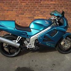 Honda VFR 750 (SOLGT)