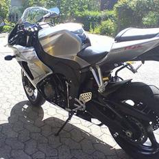 Honda CBR 1000 RR Fireblade